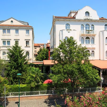 Hotel Biasutti Lido di Venezia Exterior photo